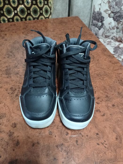 Обувь на мальчика