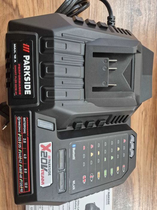 Incarcator Smart pt acumulatori 20V Parkside Performance PLGS 2012 A1