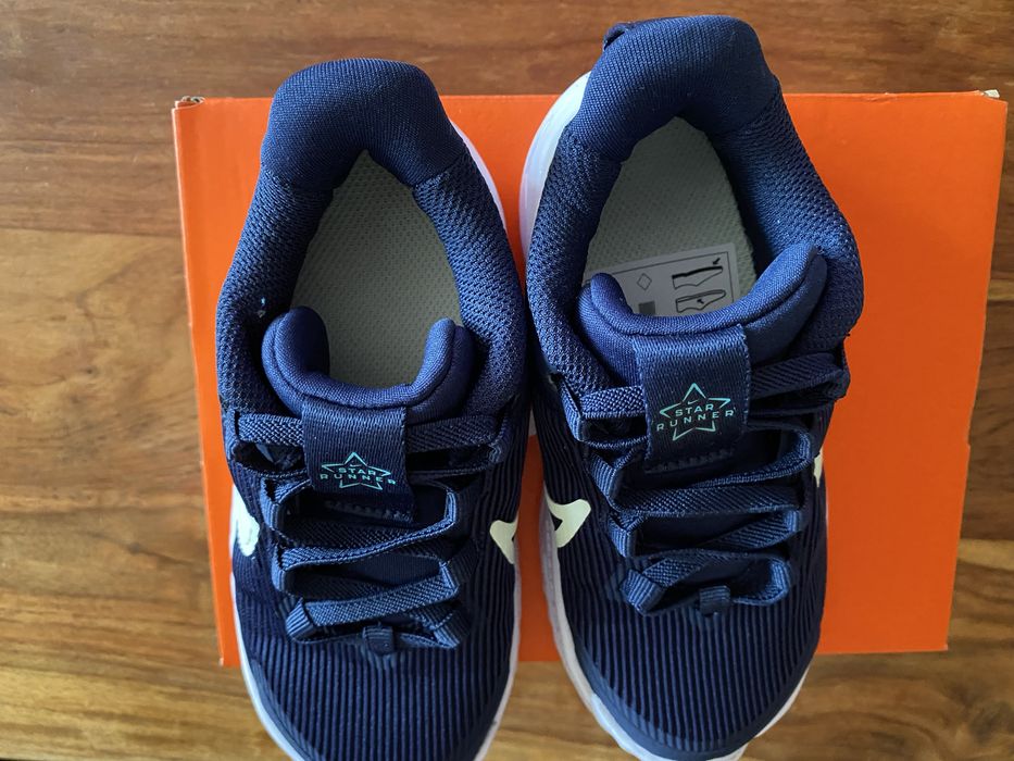 Nike Star Runner 4