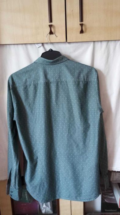 НОВА Мъжка риза Hugo Boss M