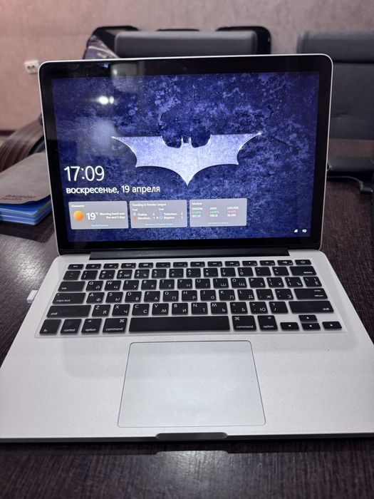Apple macbook pro i5