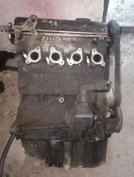 Двигатель Volkswagen Golf 3 1.6 AEA