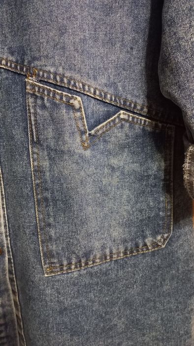 Продам джинсовую куртку 50р.