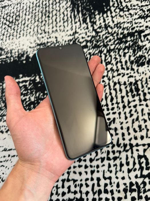 Tecno spark 8p в отличном состоянии