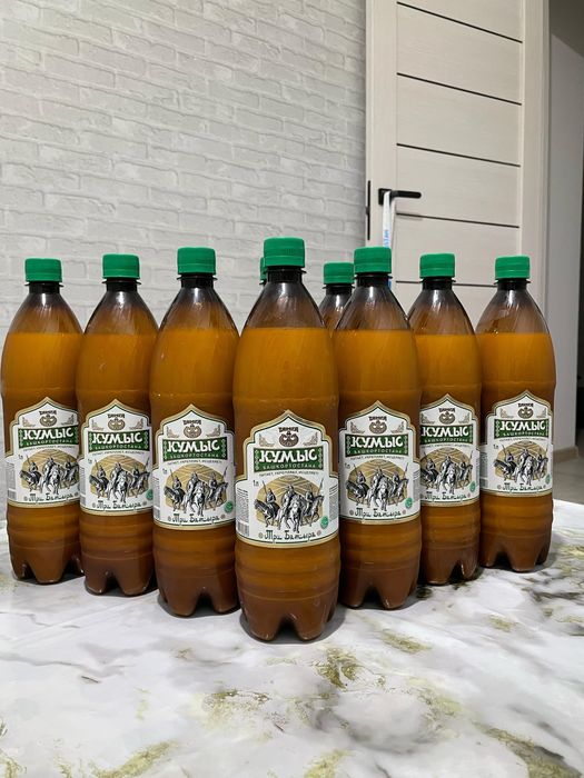 Дос кымыз и три батыра