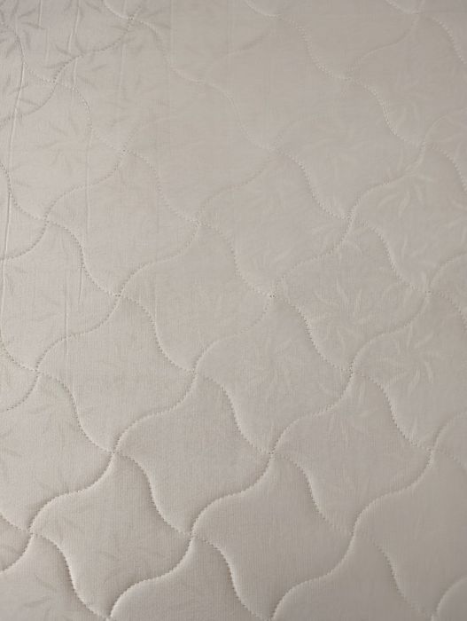 Продам кровать размер 200 на 160