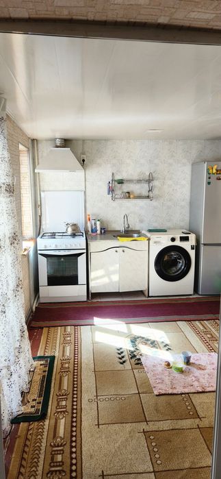 Xovli uy sotiladi Axangaran