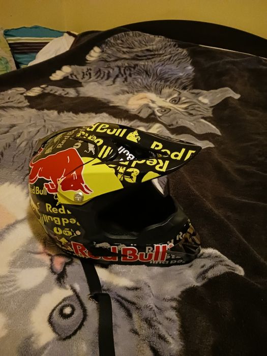 Full Face каска Red Bull