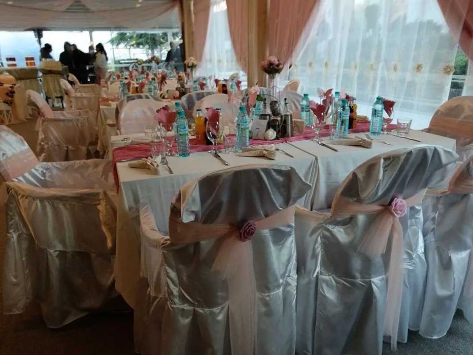 Сватбени Калъфи за столове с подлакътник под наем