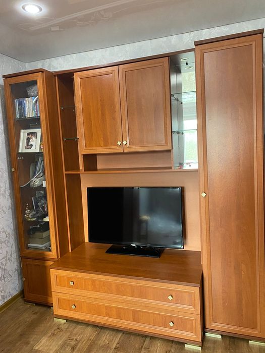 Шкаф и шкаф-стенка