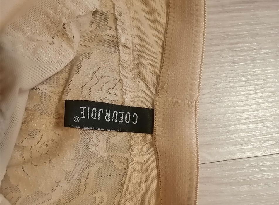 Утягивающее нижние белье