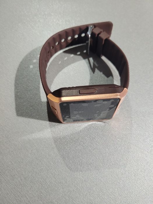 Нов смарт часовник