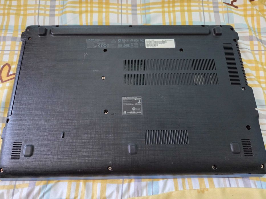 Laptop Acer i5 Gen 6/8GB RAM/128GB SSD