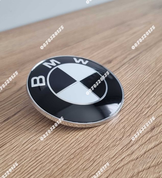 Емблеми за BMW 82мм 78мм 74мм преден заден капак черно бели