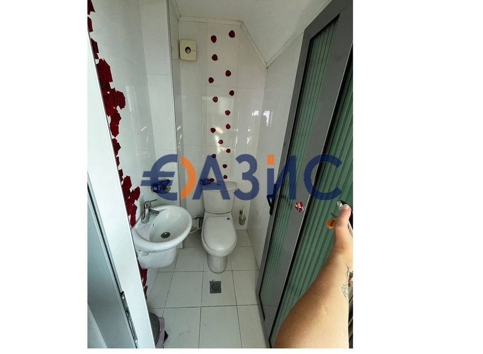 Продава се Тристаен апартамент в Несебър - 160 кв.м за 398 €/кв.м - Снимка #13