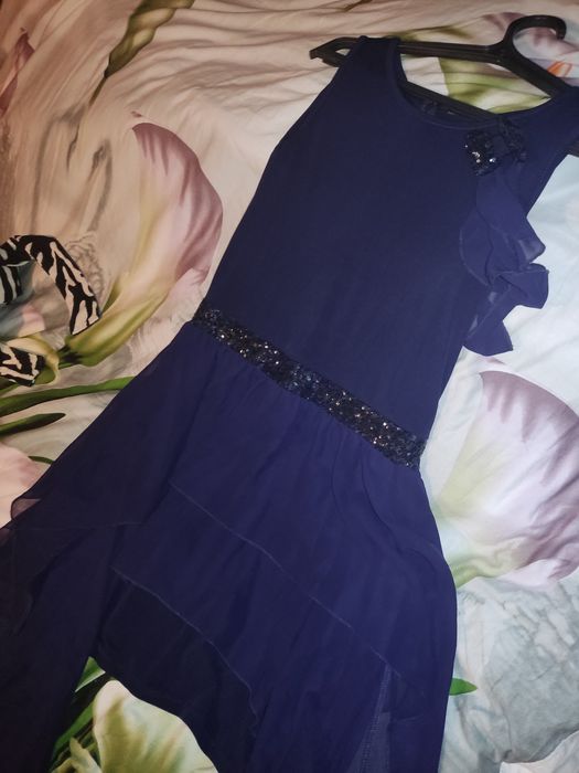 Нарядное вечернее платье на девочку