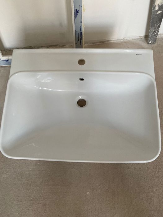Продам раковину (keramin)