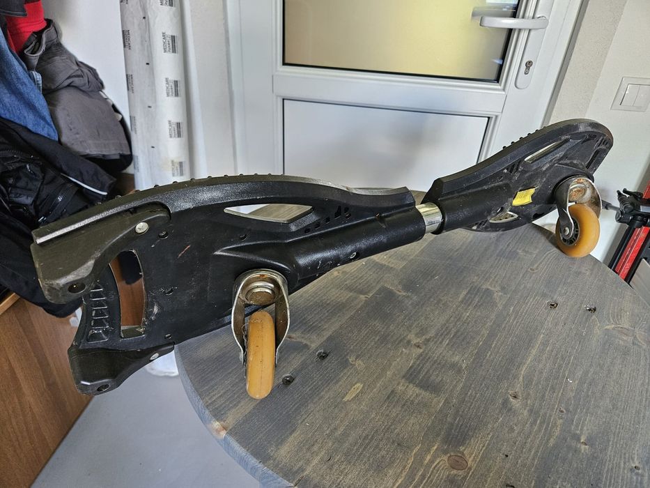 Waveboard / RipStik cu 2 roți – skateboard de echilibru, stare bună