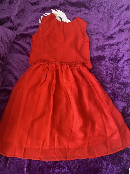 Платья по 2000 тг