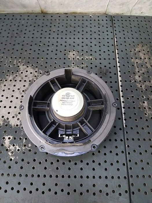 Boxa audio stanga spate vw golf 5 1k 1k0035454p