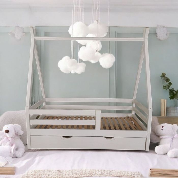 Детско легло - къщичка, тип Монтесори