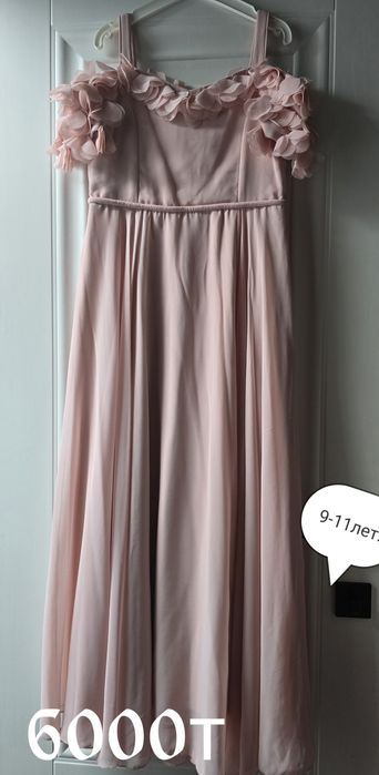 Красивые платья на девочку.