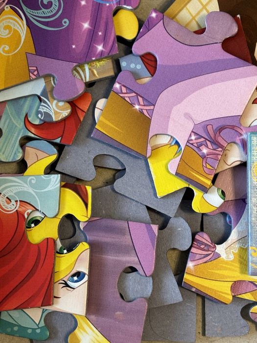Набор пазлов для девочки !