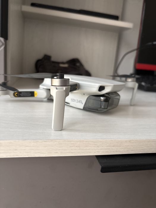 продаю Дрон DJI mavic mini