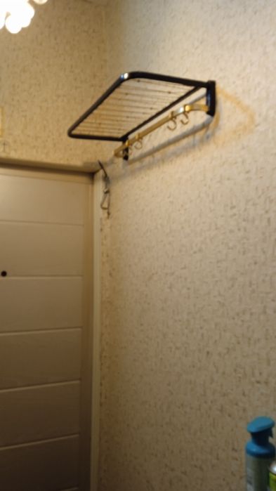 Вешалка настенная в прихожую