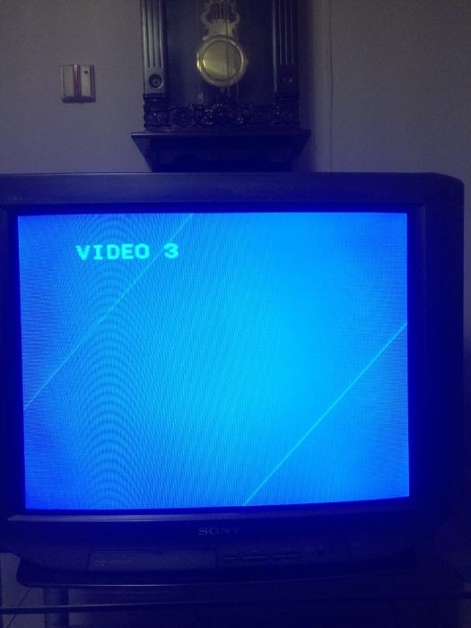 Продам телевизор