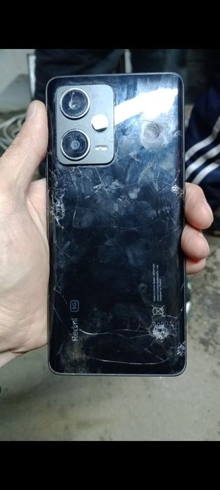 Продам срочно Redmi Note 12 pro 5g