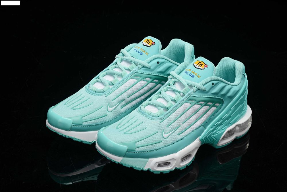 NIKE Vapormax mai multe modele - pret NOU 299 lei , redus de la 550 !