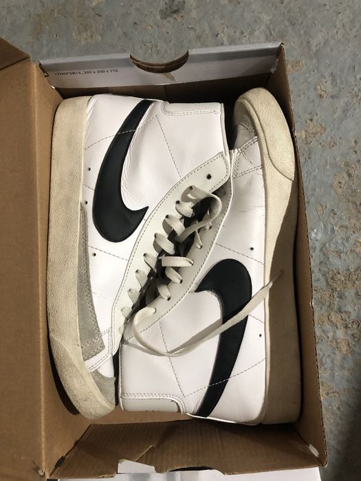 Найк Блейзыр белый