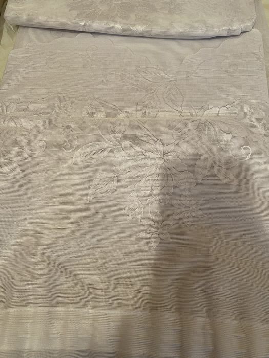 Продам шторы материал разный