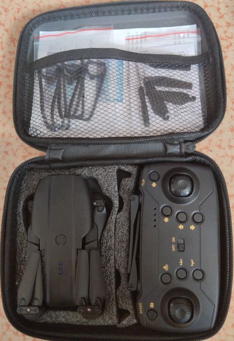 Продам дрон, е88 про, б/у