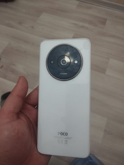 Продам PocoC61 в хорошем состоянии