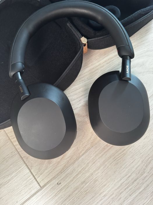 Casti Over the Ear Sony WH-1000XM5B