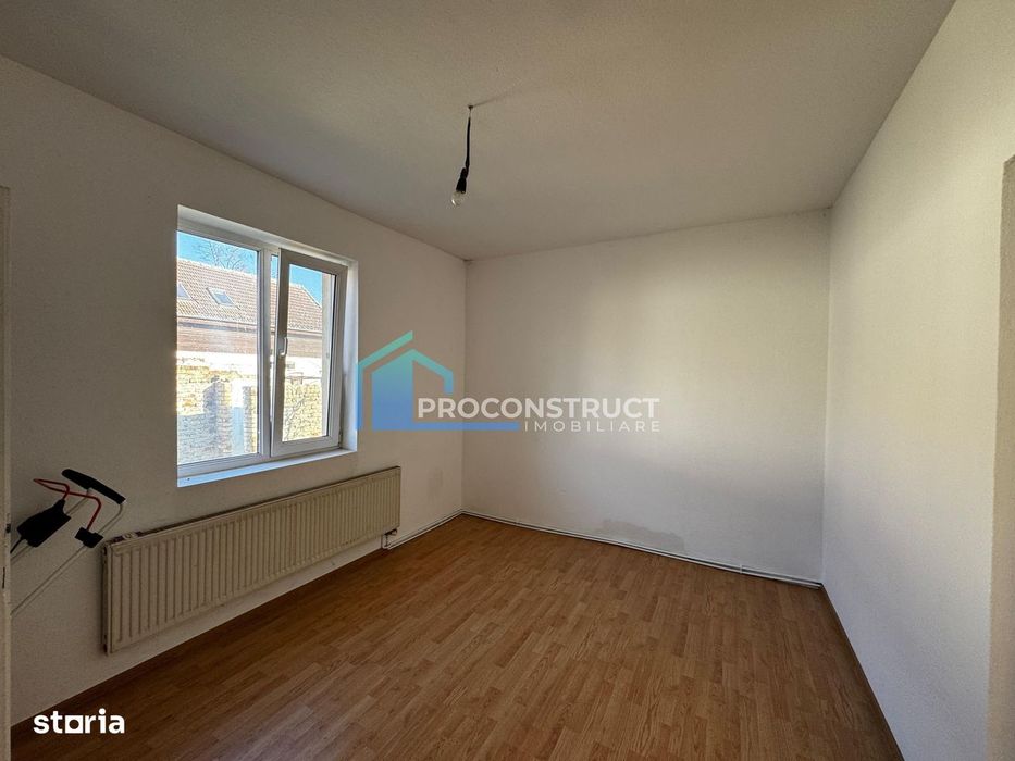 Casa de vanzare | 130 mp utili | 1078 mp teren | Giarmata | 158.000 E