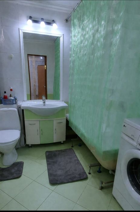 Сдаётся 1 ком квартира в центре