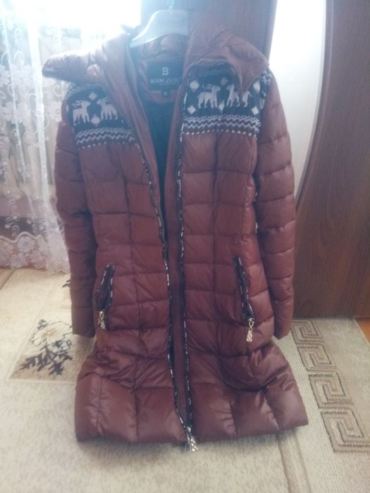 продам женский пуховик