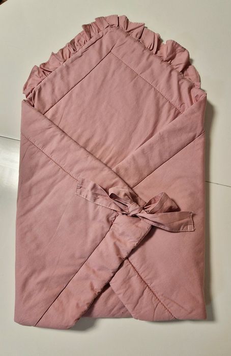 Порт за бебе момиченце