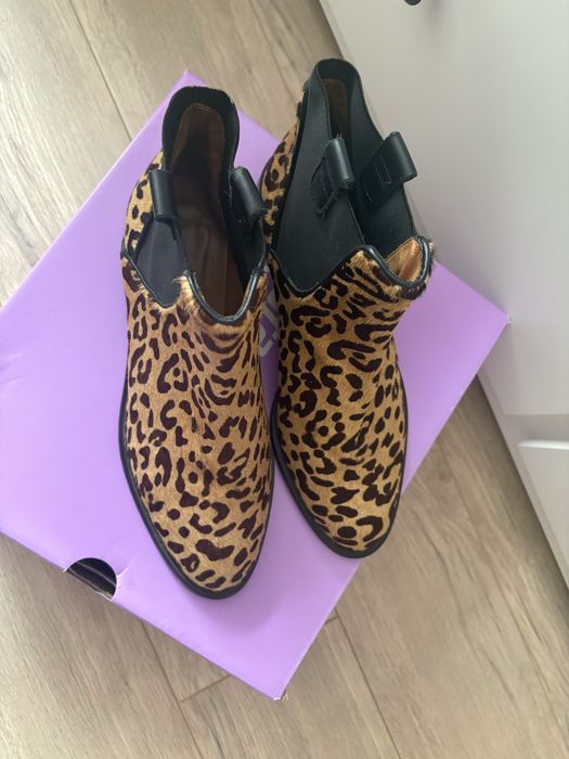 Zara леопардови боти с естествен косъм