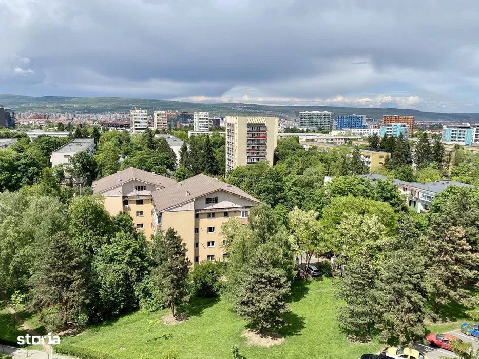 Garsoniera, 32mp, balcon, etaj intermediar, zona Detunata