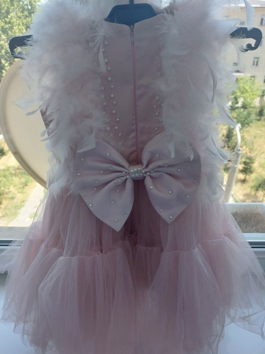 Платье на девочку