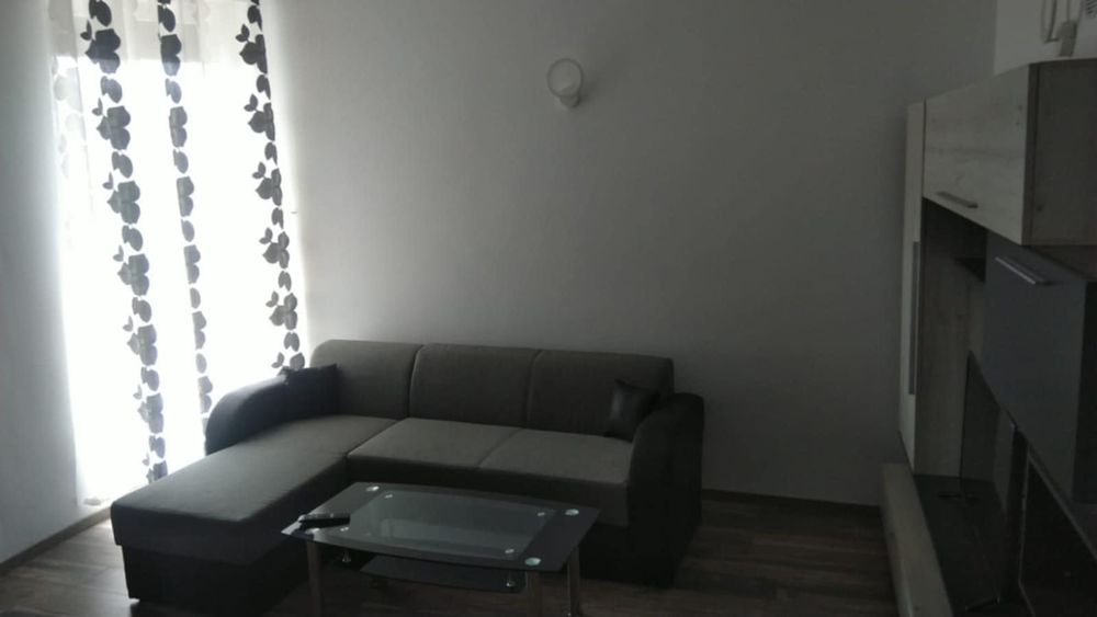 Apartament 2 camere zona ultracentrală  de închiriat