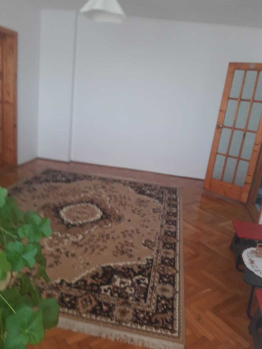 De Vanzare Apartament 2 Camere