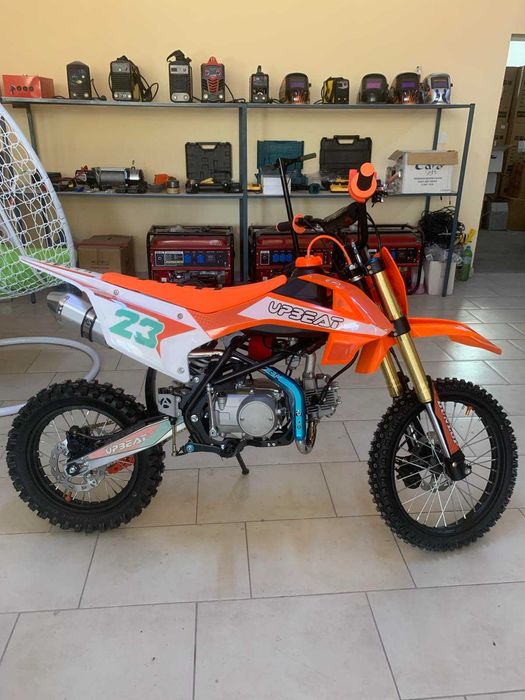 Кросов мотор cross 125 cc.