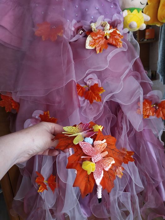 Шикарное праздничное платье для девочки от 3,5-до 7лет.