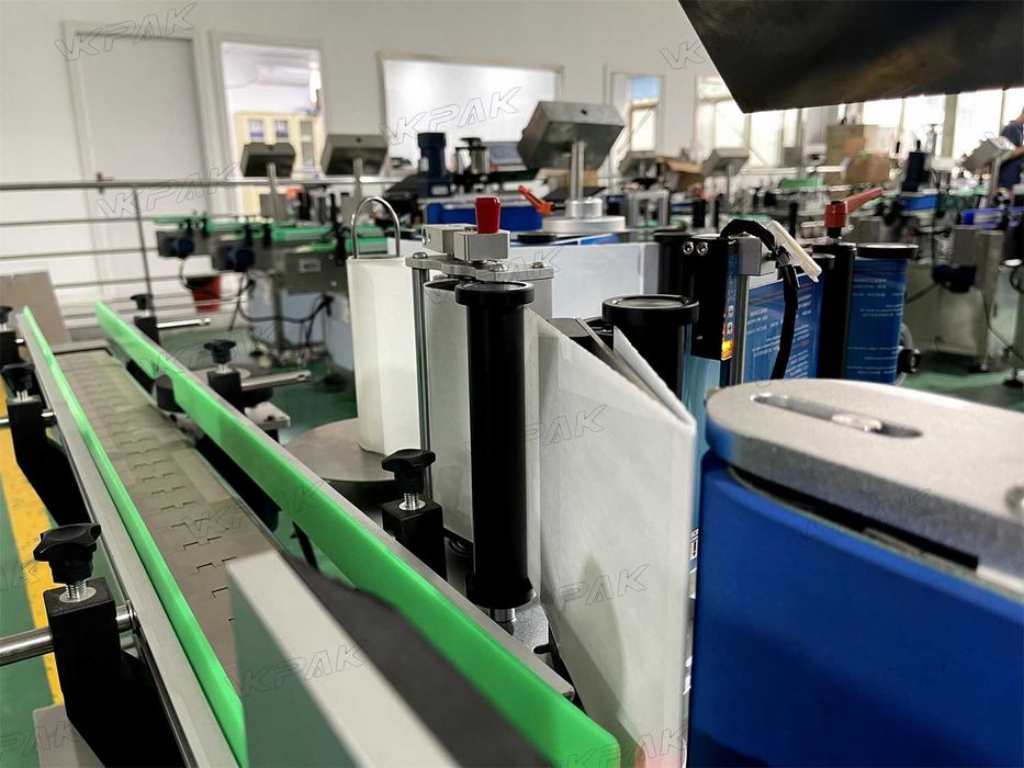 этикетировщик +для бутылок, этикетировочное оборудование