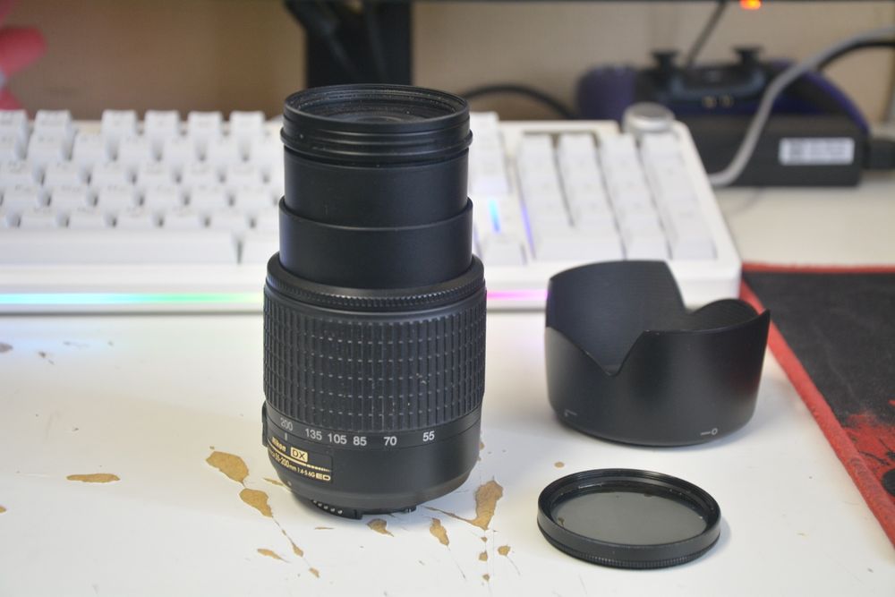 Объектив Nikon 55-200 + набор
